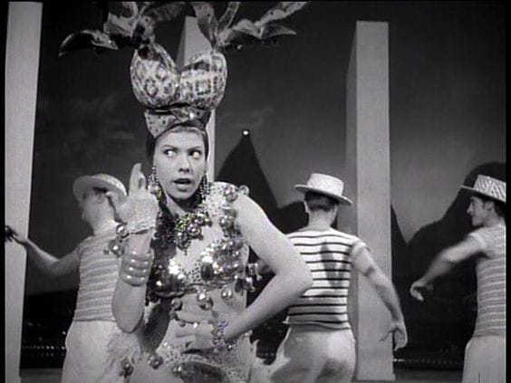 Ninón Sevilla en una secuencia de Aventurera, 1950