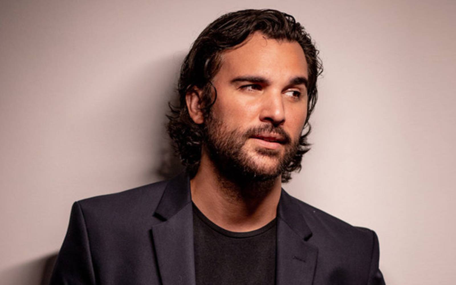 JUAN PABLO DI PACE | La Guía Cultural
