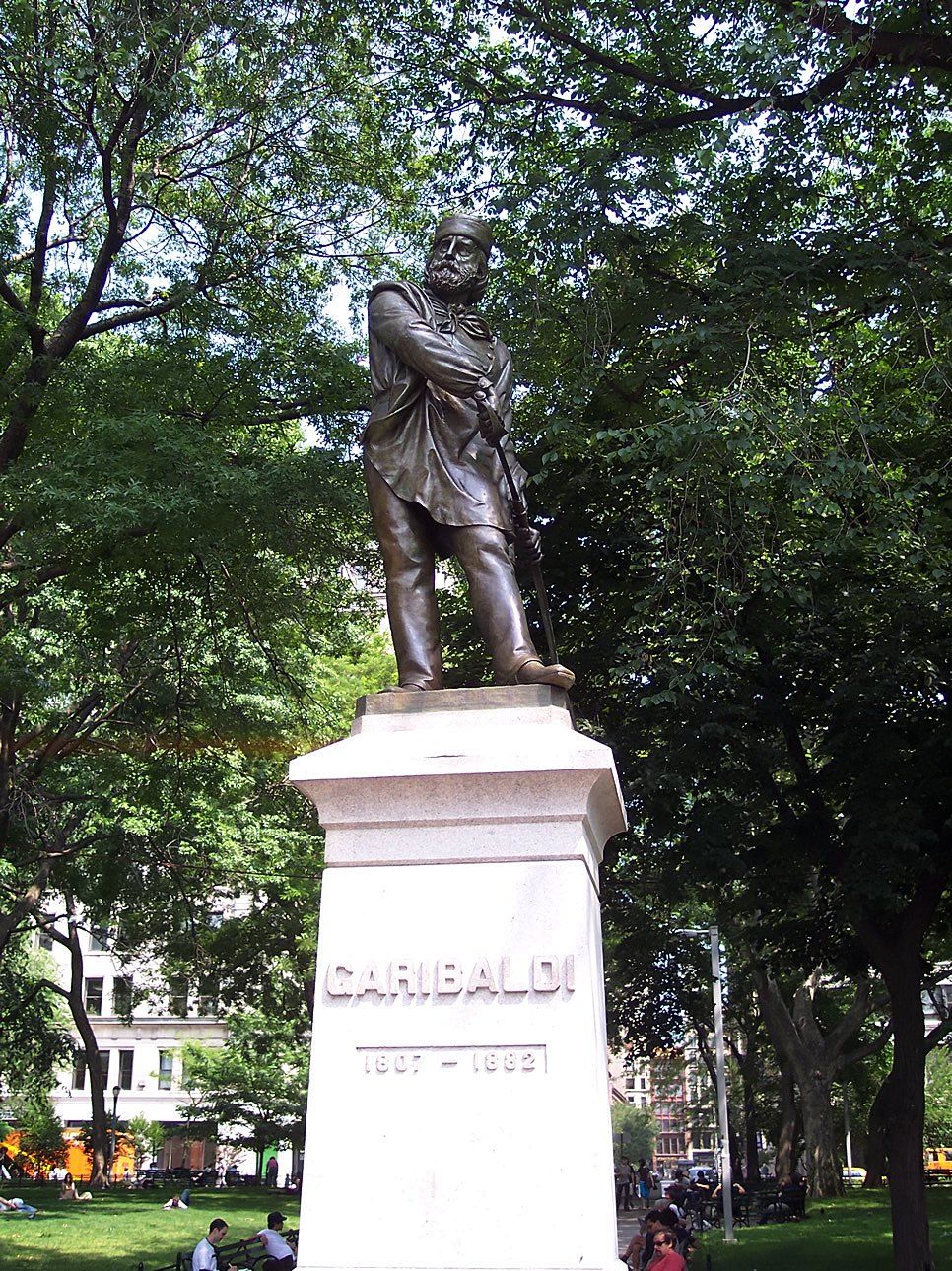 Garibaldi Plaza