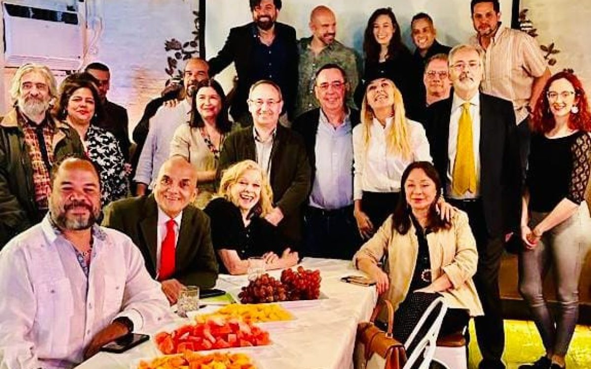 6ef46f2f-fd8b-40b1-b4c9-9dfcf11f906e