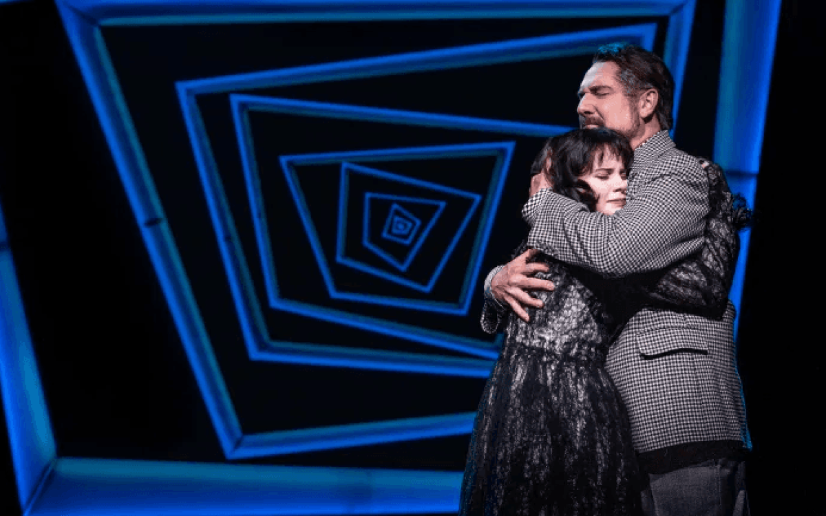 Elizabeth Teeter and Adam Dannheisser in 'Beetlejuice' (Photo by: Matthew Murphy).